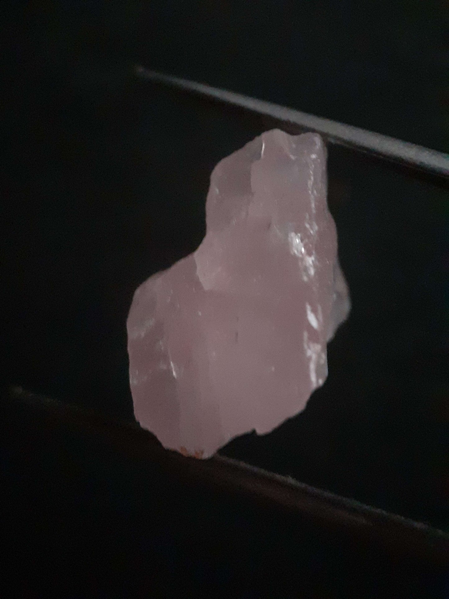 Natural Rose Quartz - 18.755 ct - Rough Gemstone All Quartz Gemstones - Rough Quartz Natural Gems Belgium