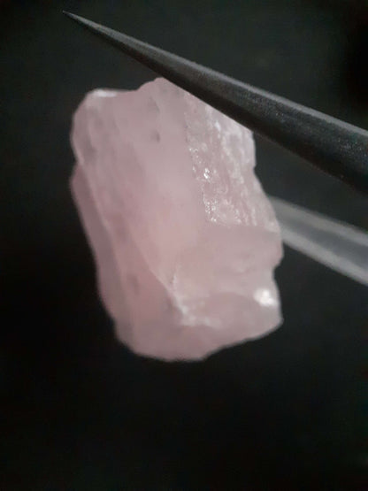 Natural Rose Quartz - 78.977 ct - Rough Gemstone All Quartz Gemstones - Rough Quartz Natural Gems Belgium