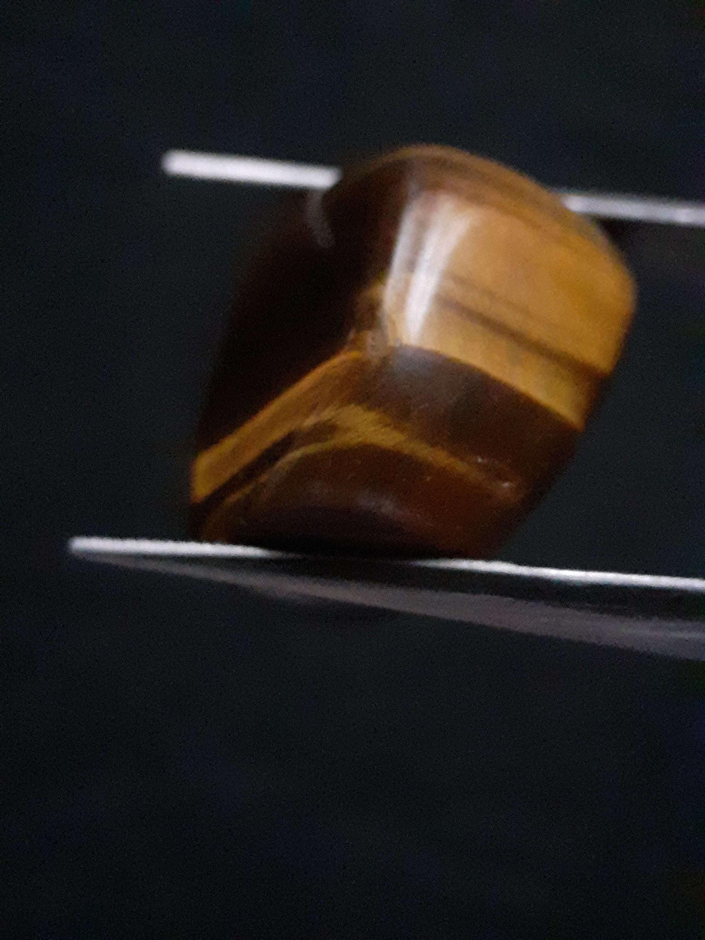 Natural Tiger's eye - 17.375 ct - tumbled Tiger's eye stone All Tiger's eye Gestones - Tiger's eye Tumbled stones Natural Gems Belgium