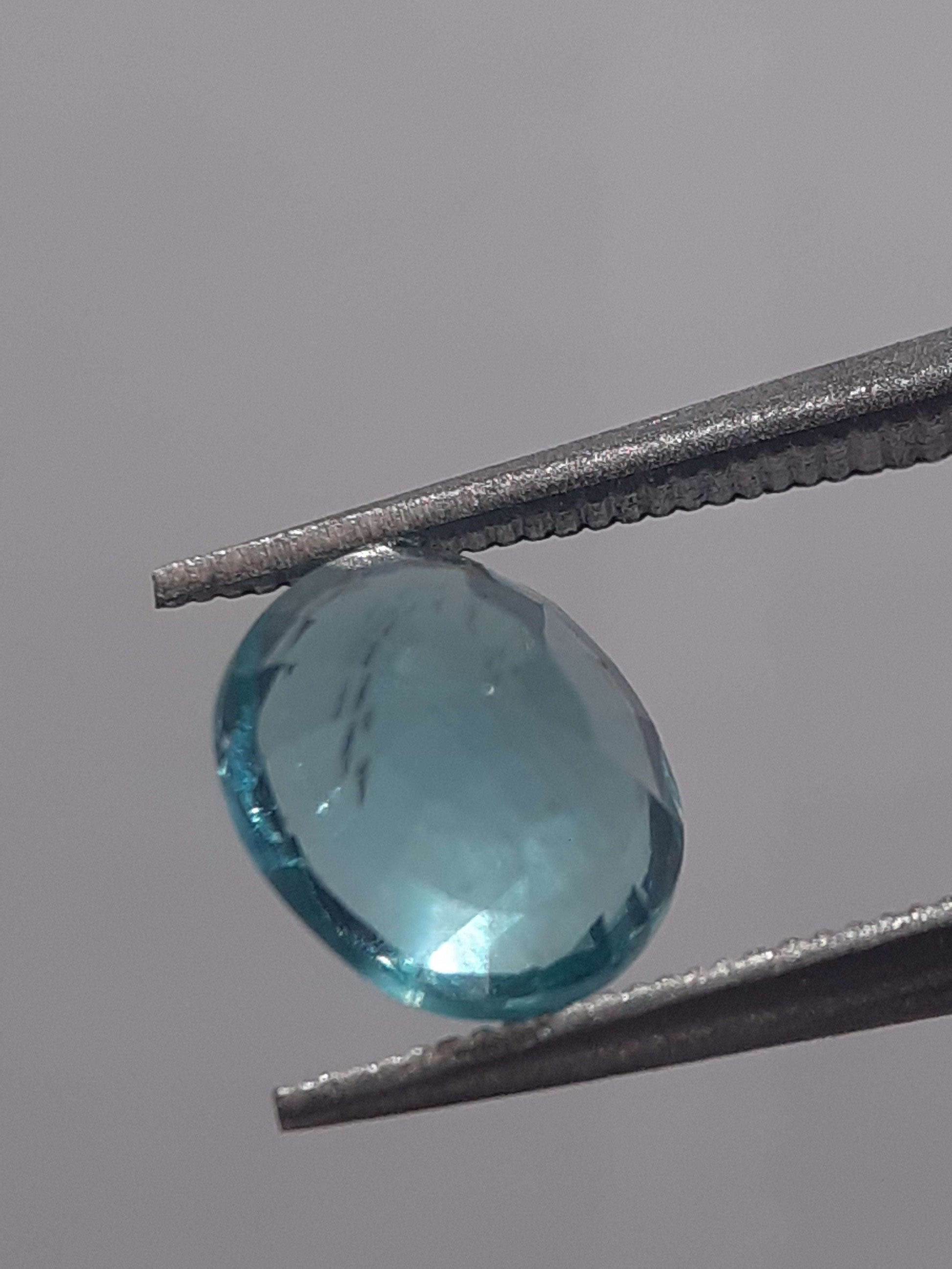 Natural blue Apatite - 1.06 ct - oval - heated - certified by NGB All Apatite Gemstones - Faceted Apatite Natural Gems Belgium