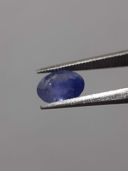 Natural blue sapphire - 0.79 ct - Oval - heated - Ceylon - certified by NGB All Sapphire Gemstones - Faceted Sapphire Natural Gems Belgium