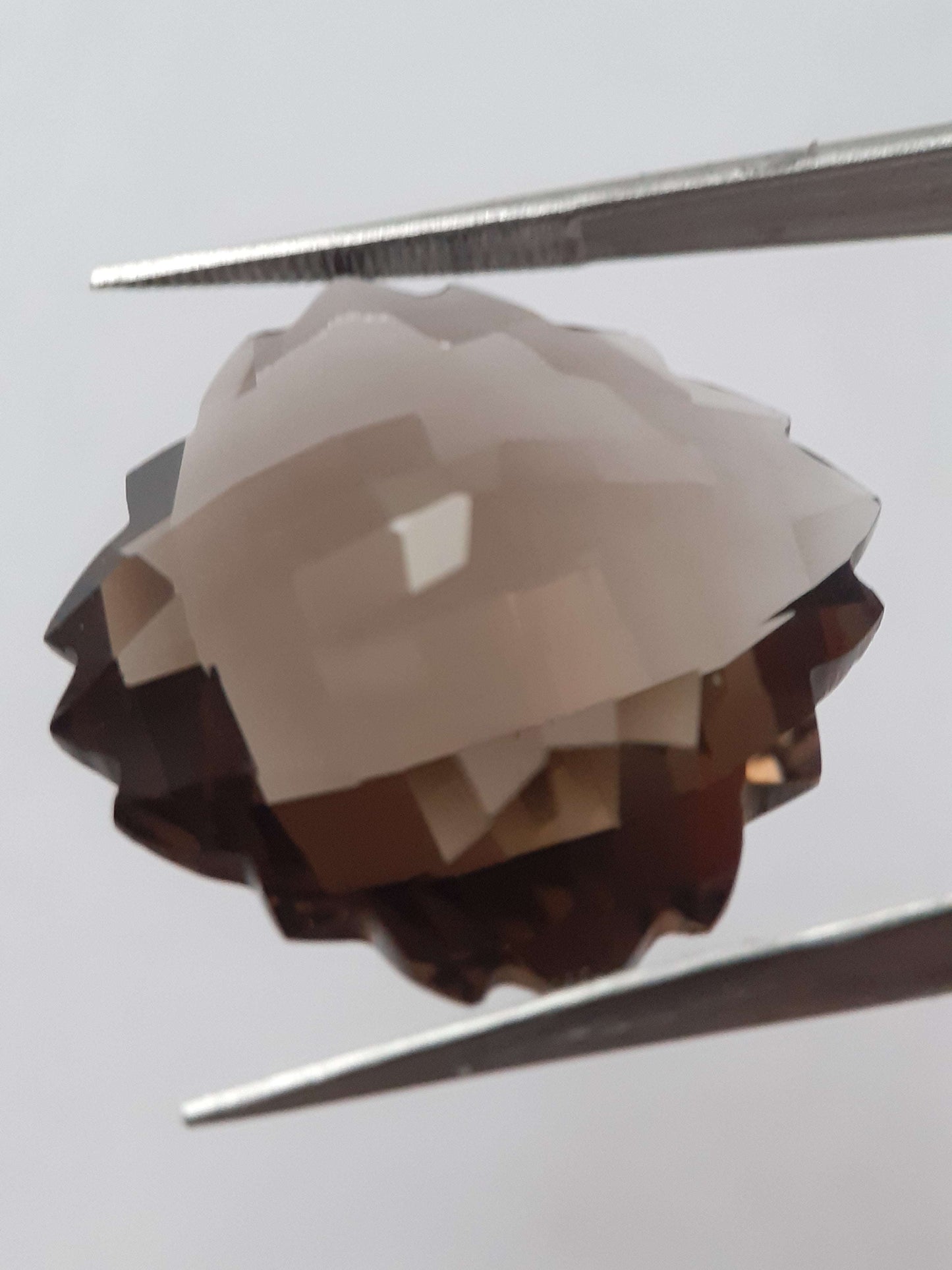 Natural brown smoky quartz - 19.70 ct - fancy - unheated - certified by NGB All Quartz Gemstones Natural Gems Belgium