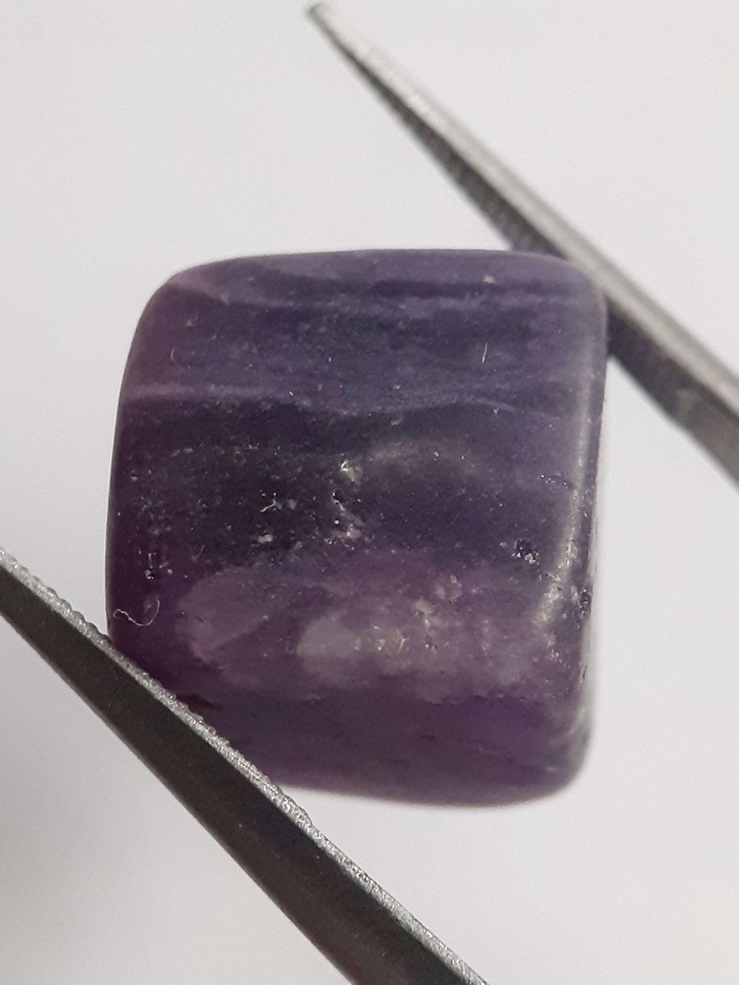 Natural deep purple Amethyst - 16.375 ct - Tumbled Amethyst - unheated All Amethyst Gemstones - Tumbled Amethyst Natural Gems Belgium