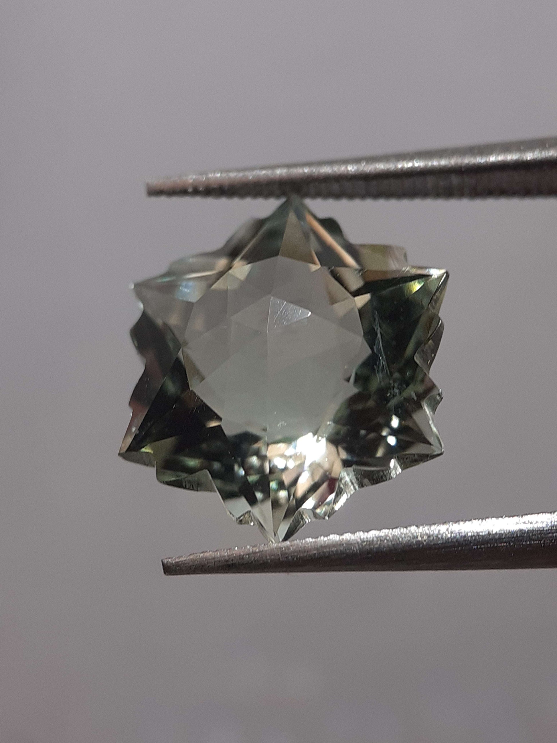 Natural green Amethyst - 4.39 ct - Hexagon - Snowflake - heated - certified by NGB All Amethyst Gemstones Natural Gems Belgium