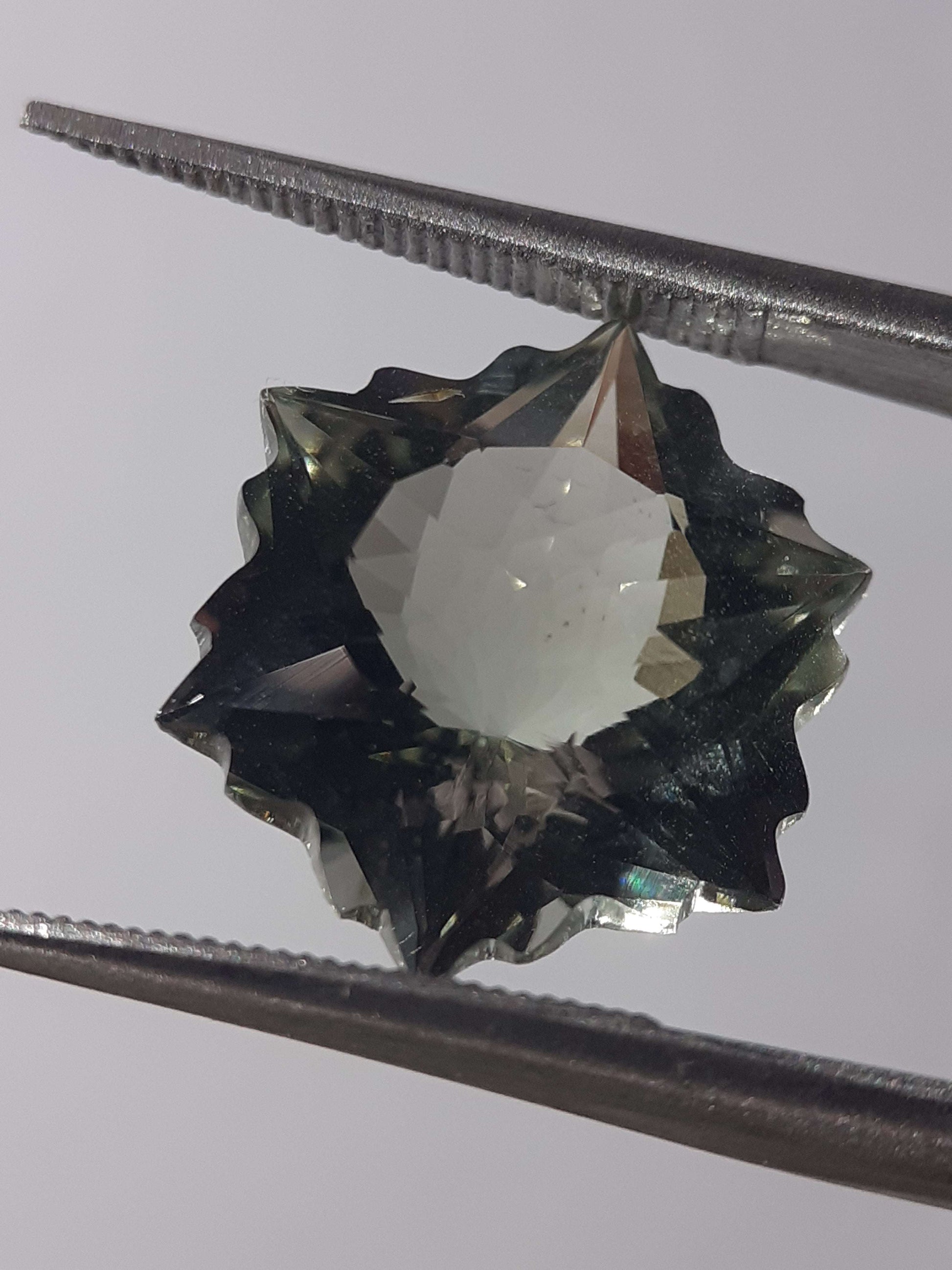 Natural green Amethyst - 4.65 ct - Hexagon - Snowflake - heated - certified by NGB All Amethyst Gemstones Natural Gems Belgium