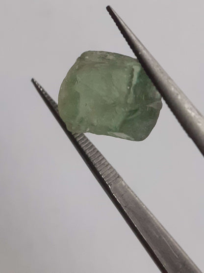 Natural green Apatite - 3.644 ct - Rough Gemstone All Apatite Gemstones - Rough Apatite Natural Gems Belgium