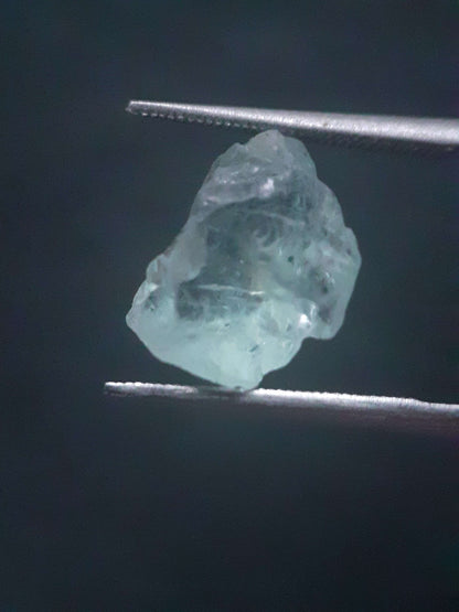 Natural greenish blue Aquamarine - 3.777 ct - Rough Gemstone - for faceting All Aquamarine Gemstones - Rough Aquamarine Natural Gems Belgium