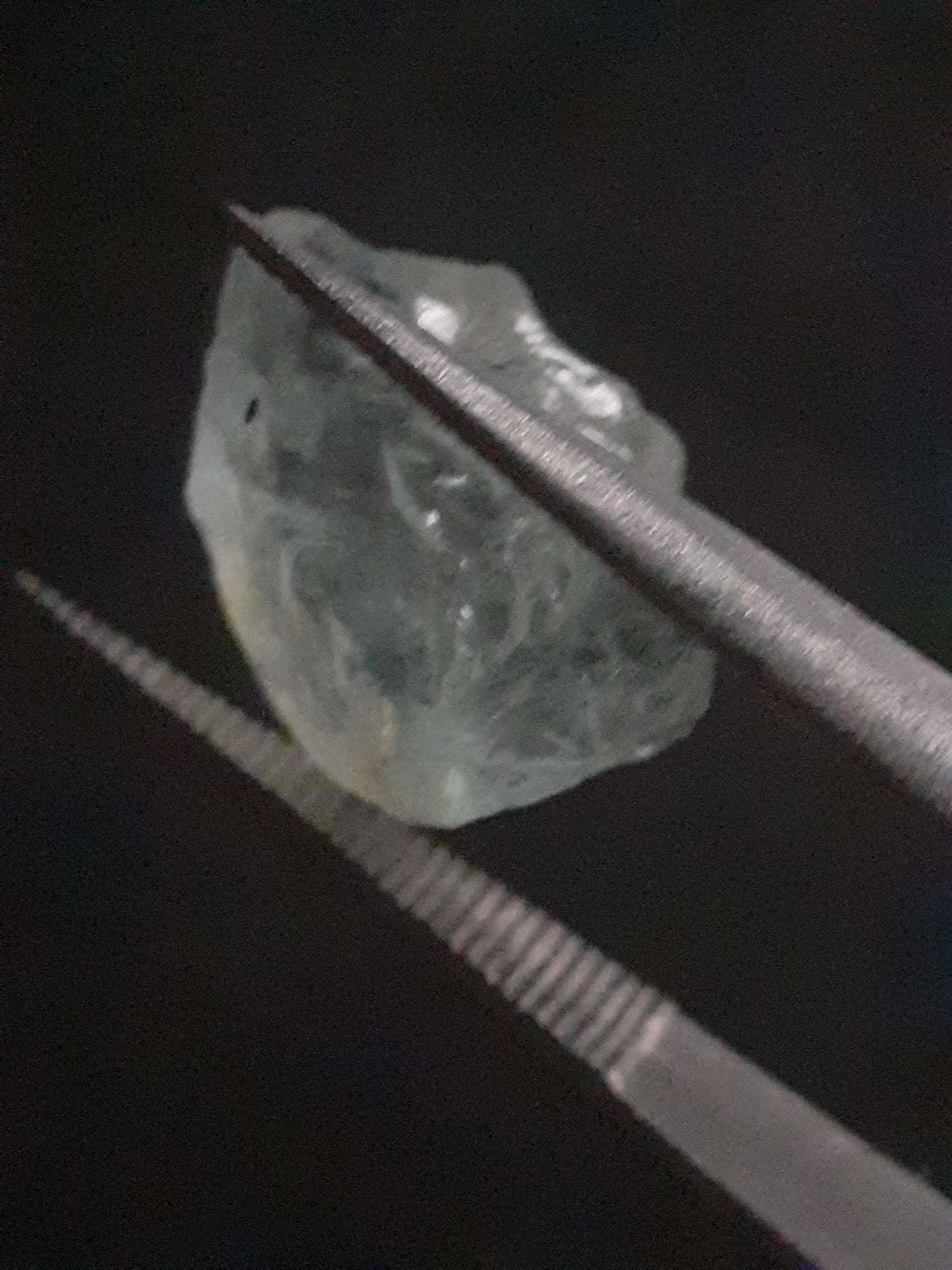 Natural greenish blue Aquamarine - 4.022 ct - Rough Gemstone - for faceting All Aquamarine Gemstones - Rough Aquamarine Natural Gems Belgium