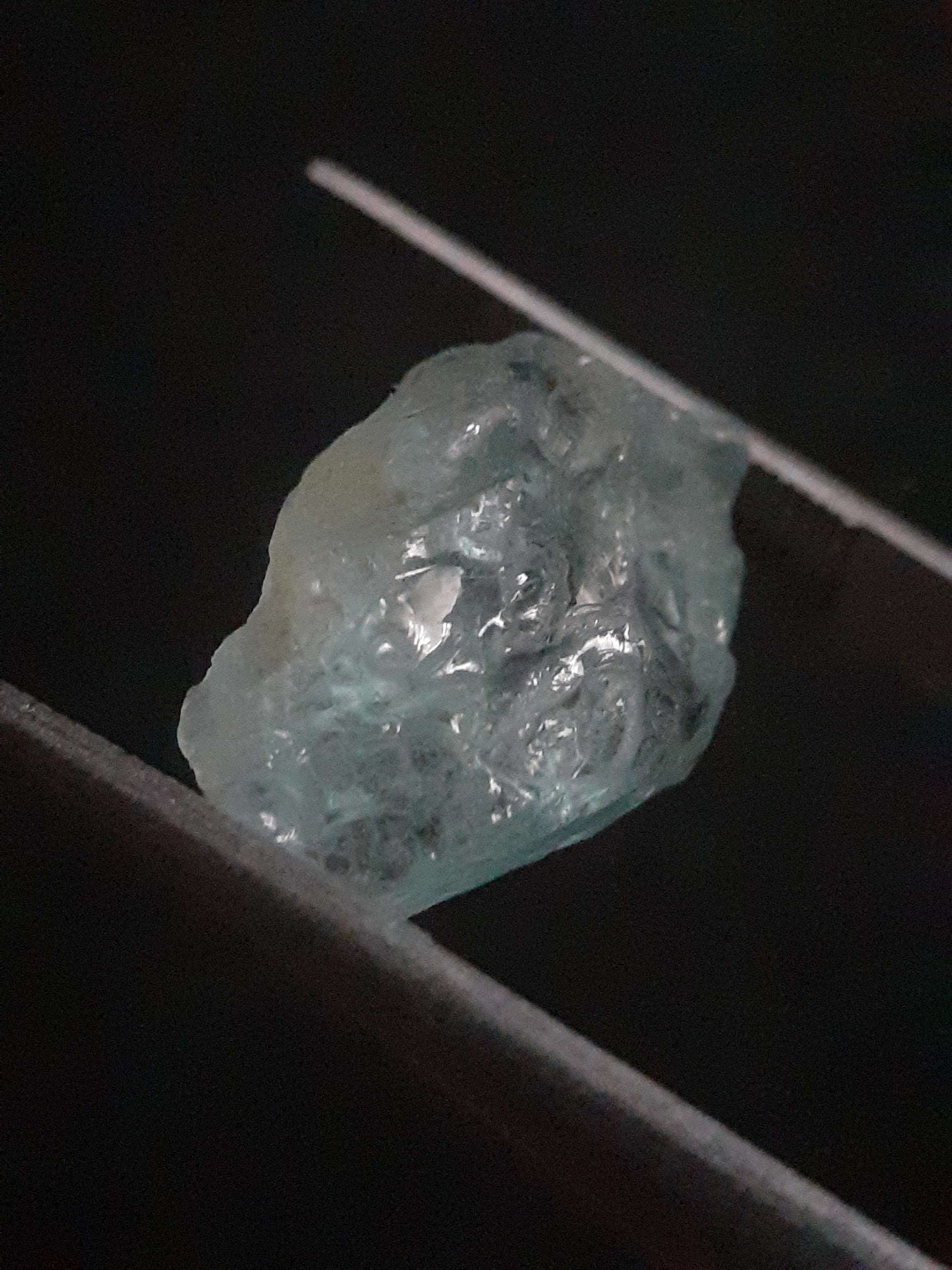 Natural greenish blue Aquamarine - 4.619 ct - Rough Gemstone - for faceting All Aquamarine Gemstones - Rough Aquamarine Natural Gems Belgium