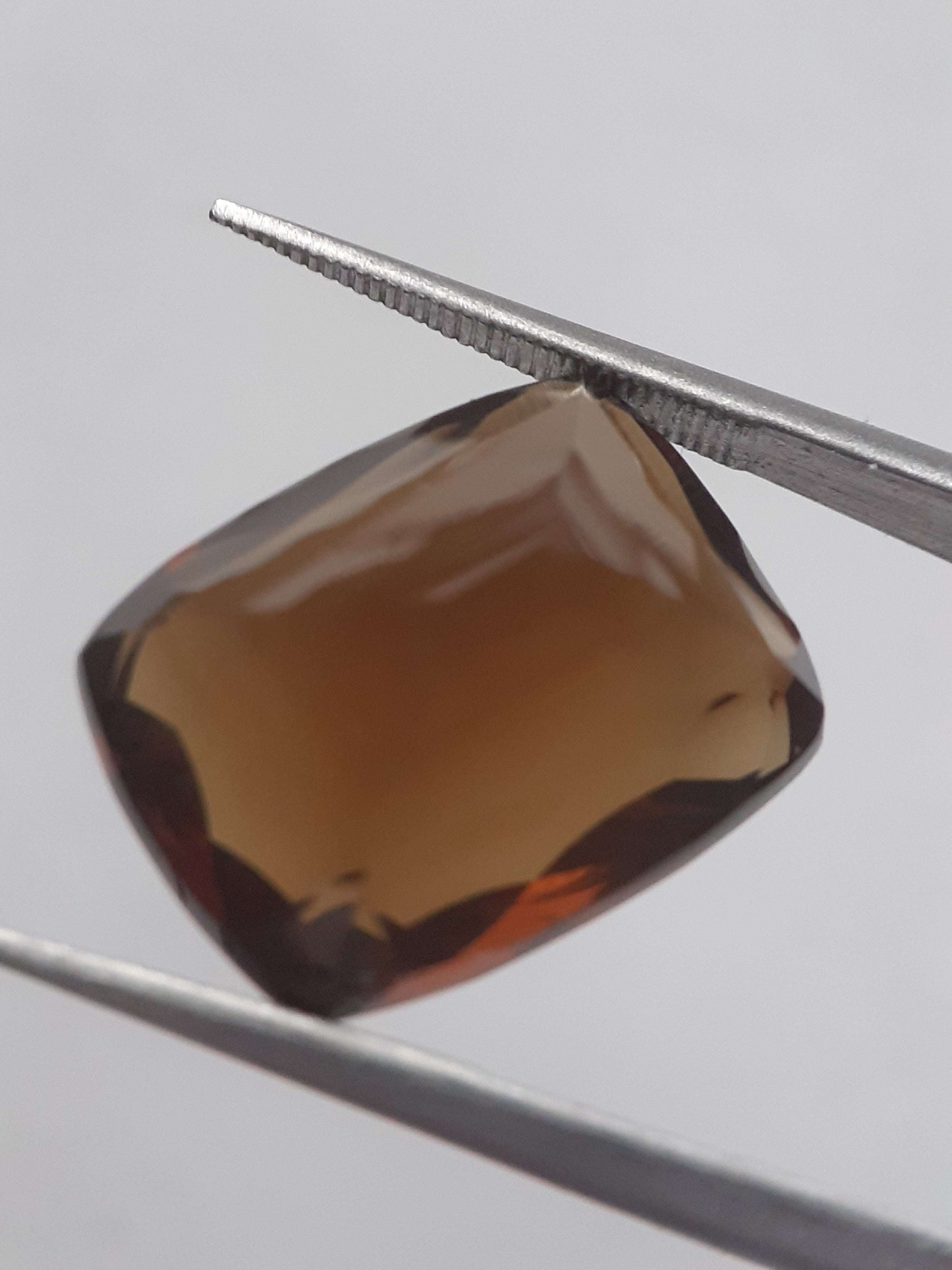 Natural honey yellow Citrine - 12.211 ct - cushion - custom cut All Citrine Gemstones - Faceted Citrine Natural Gems Belgium