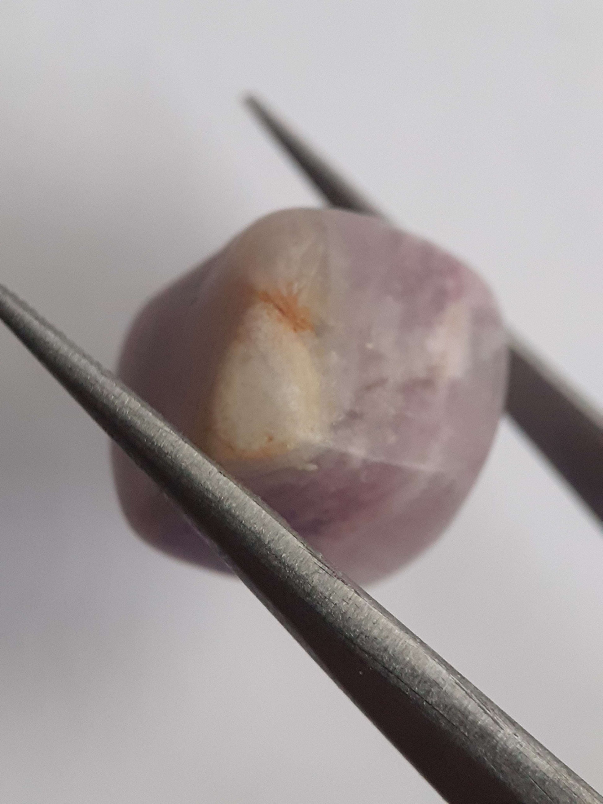 Natural lavender purple Amethyst - 15.634 ct - Tumbled Amethyst All Amethyst Gemstones - Tumbled Amethyst Natural Gems Belgium