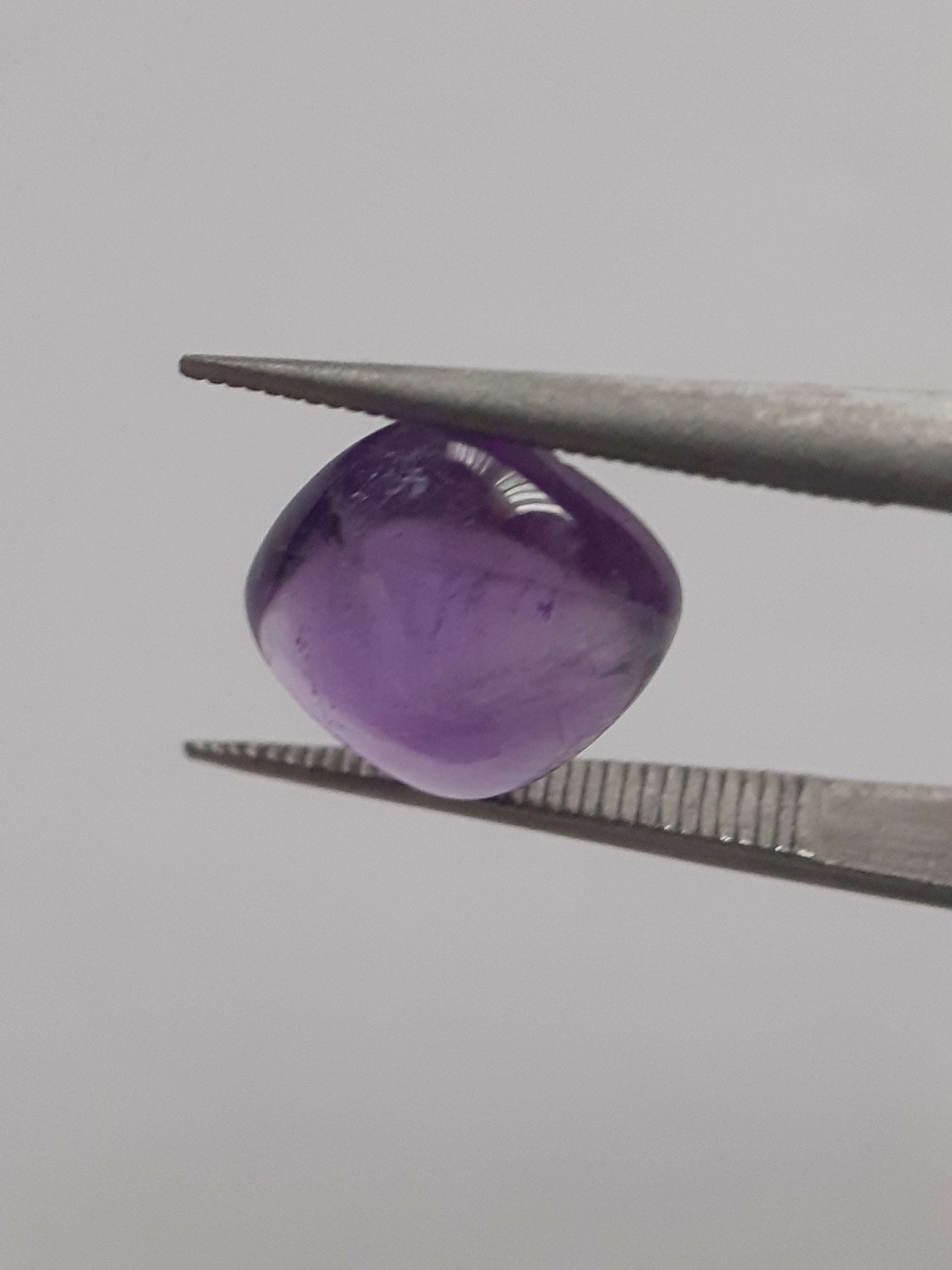 Natural purple Amethyst - 1.949 ct - cushion cabochon - 7.6 x 7.4 mm All Amethyst Gemstones Natural Gems Belgium