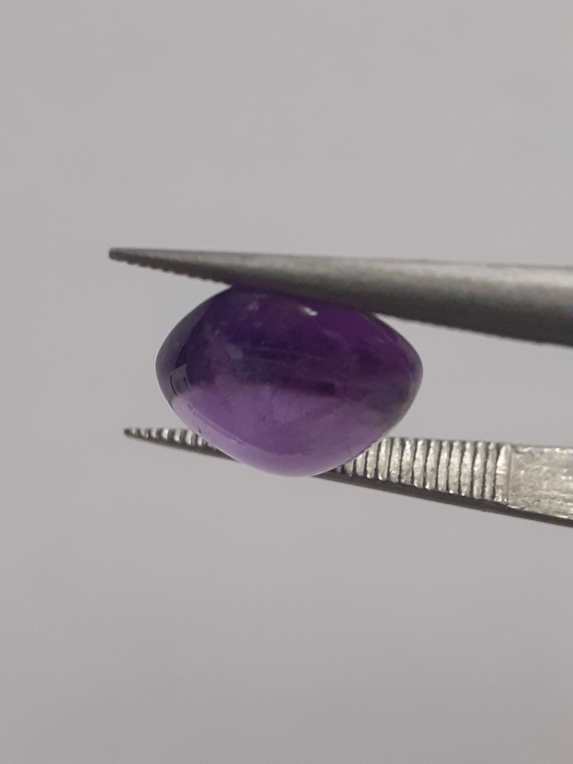 Natural purple Amethyst - 1.949 ct - cushion cabochon - 7.6 x 7.4 mm All Amethyst Gemstones Natural Gems Belgium