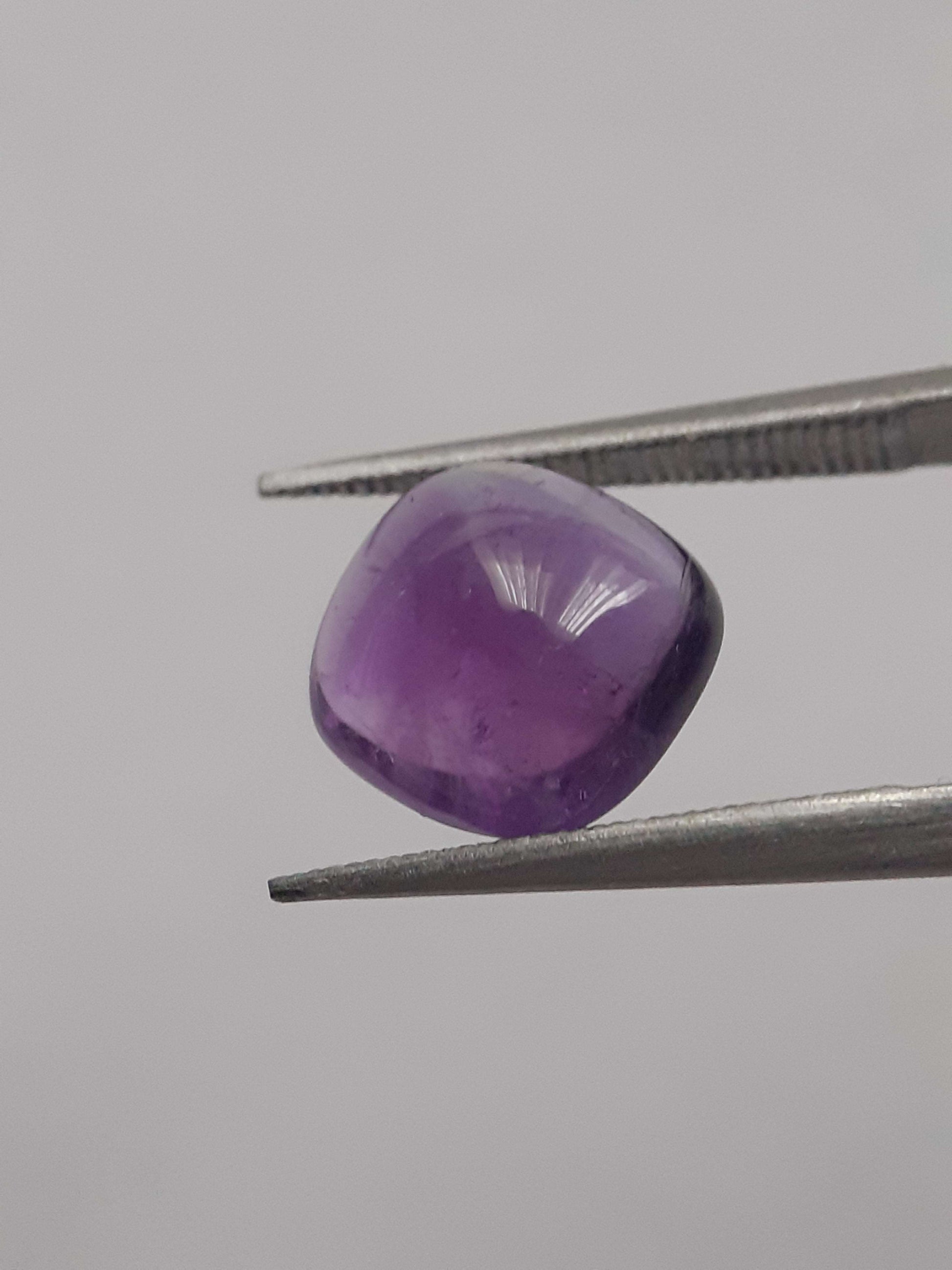 Natural purple Amethyst - 2.188 ct - cushion cabochon - 7.8 x 7.8 mm All Amethyst Gemstones Natural Gems Belgium