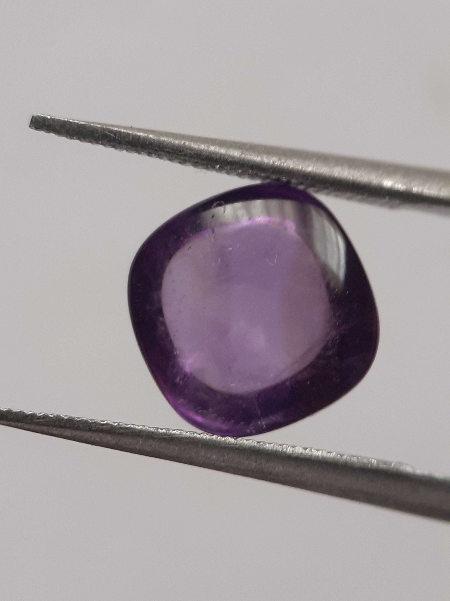 Natural purple Amethyst - 2.444 ct - cushion cabochon - 8.0 x 8.0 mm All Amethyst Gemstones Natural Gems Belgium