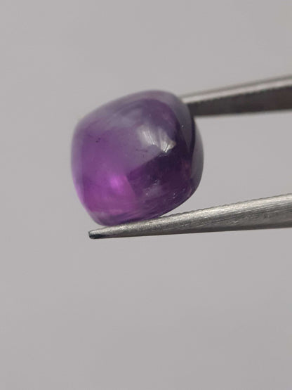 Natural Gems Belgium - All Amethyst Gemstones - Natural purple Amethyst - 3.200 ct - cushion cabochon - 8 x 8 mm *** € 4.02