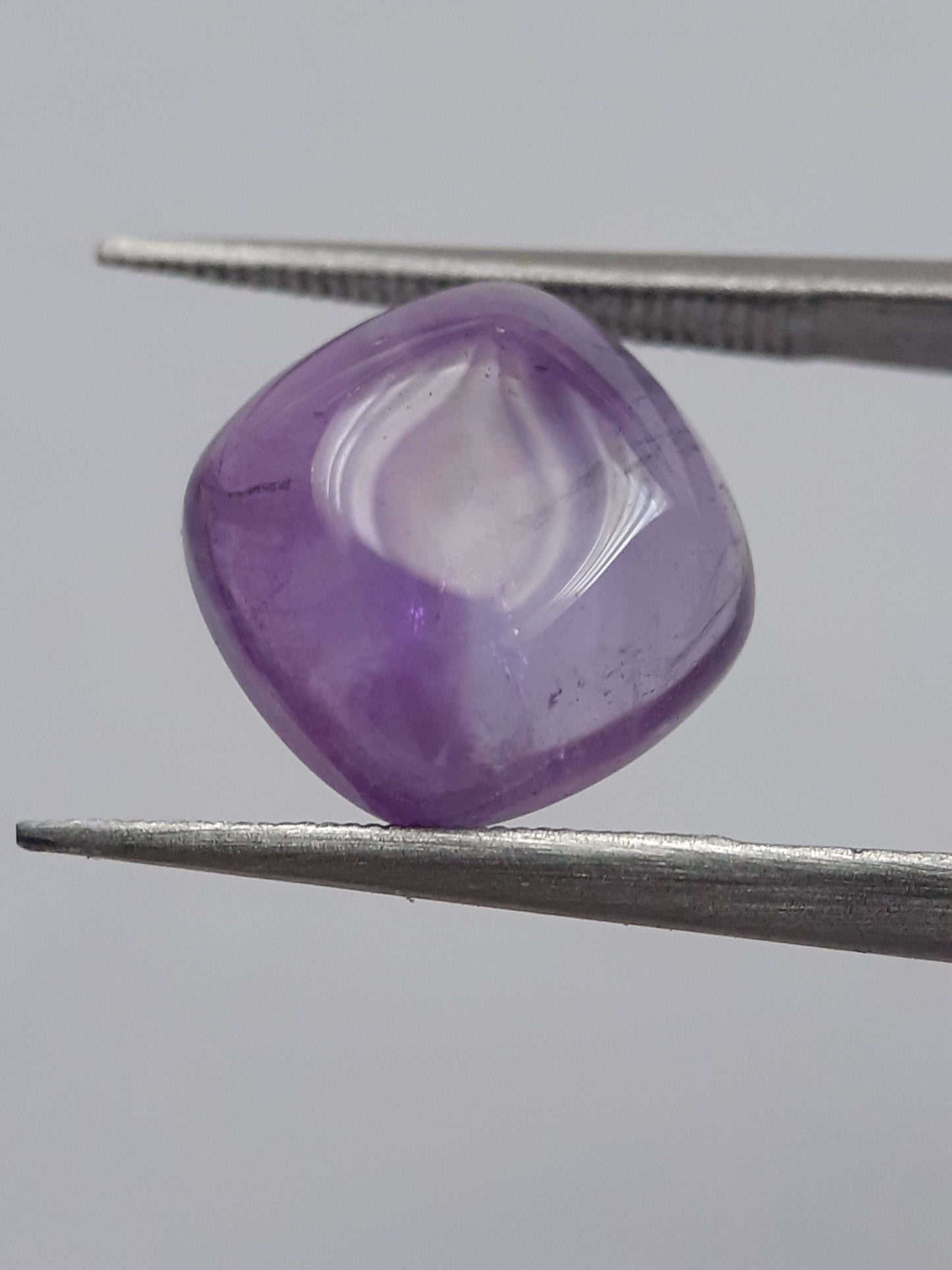 Natural purple Amethyst - 4.230 ct - cushion cabochon - 9.9 x 9.9 mm All Amethyst Gemstones Natural Gems Belgium