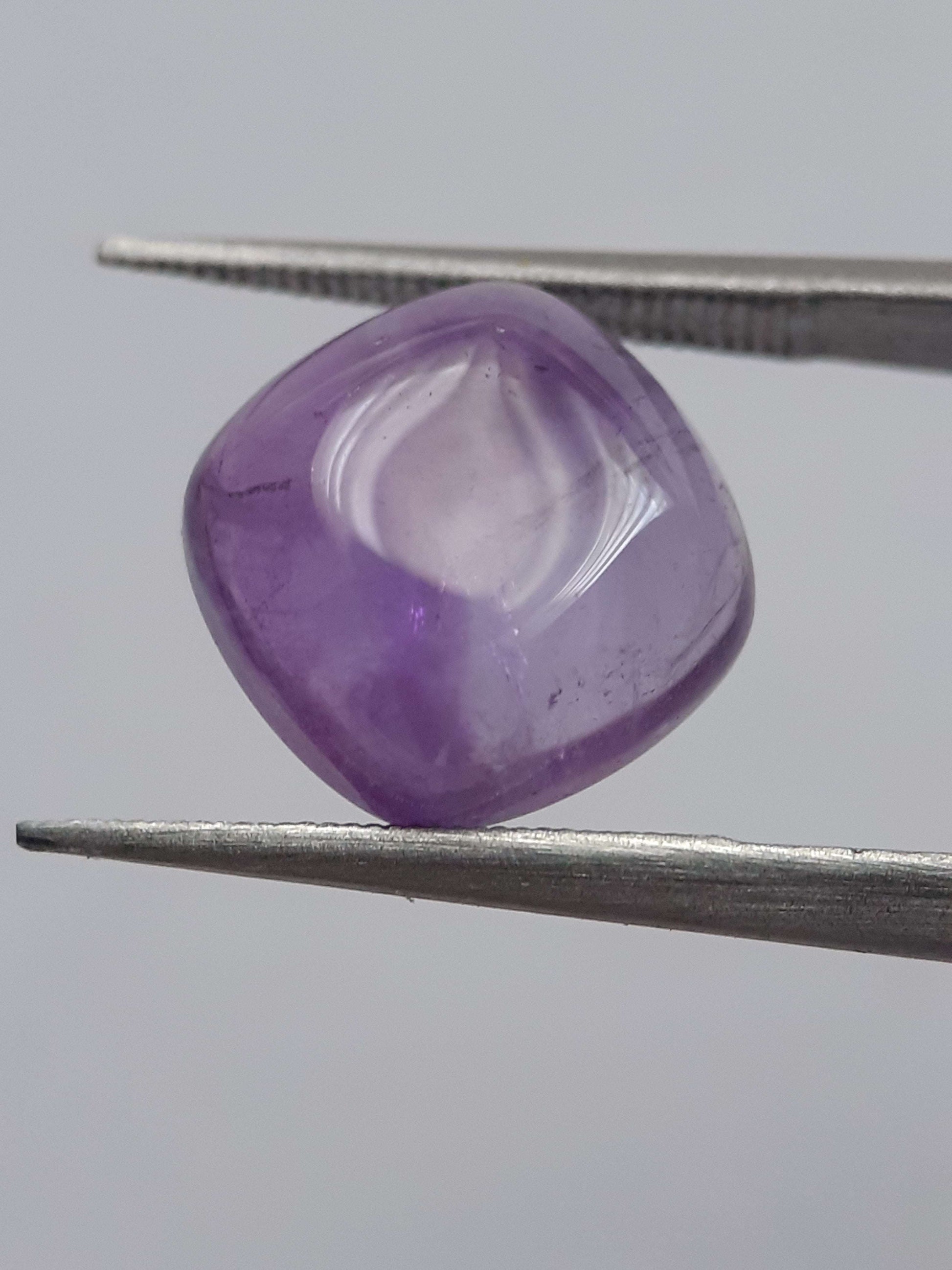 Natural purple Amethyst - 4.230 ct - cushion cabochon - 9.9 x 9.9 mm All Amethyst Gemstones Natural Gems Belgium