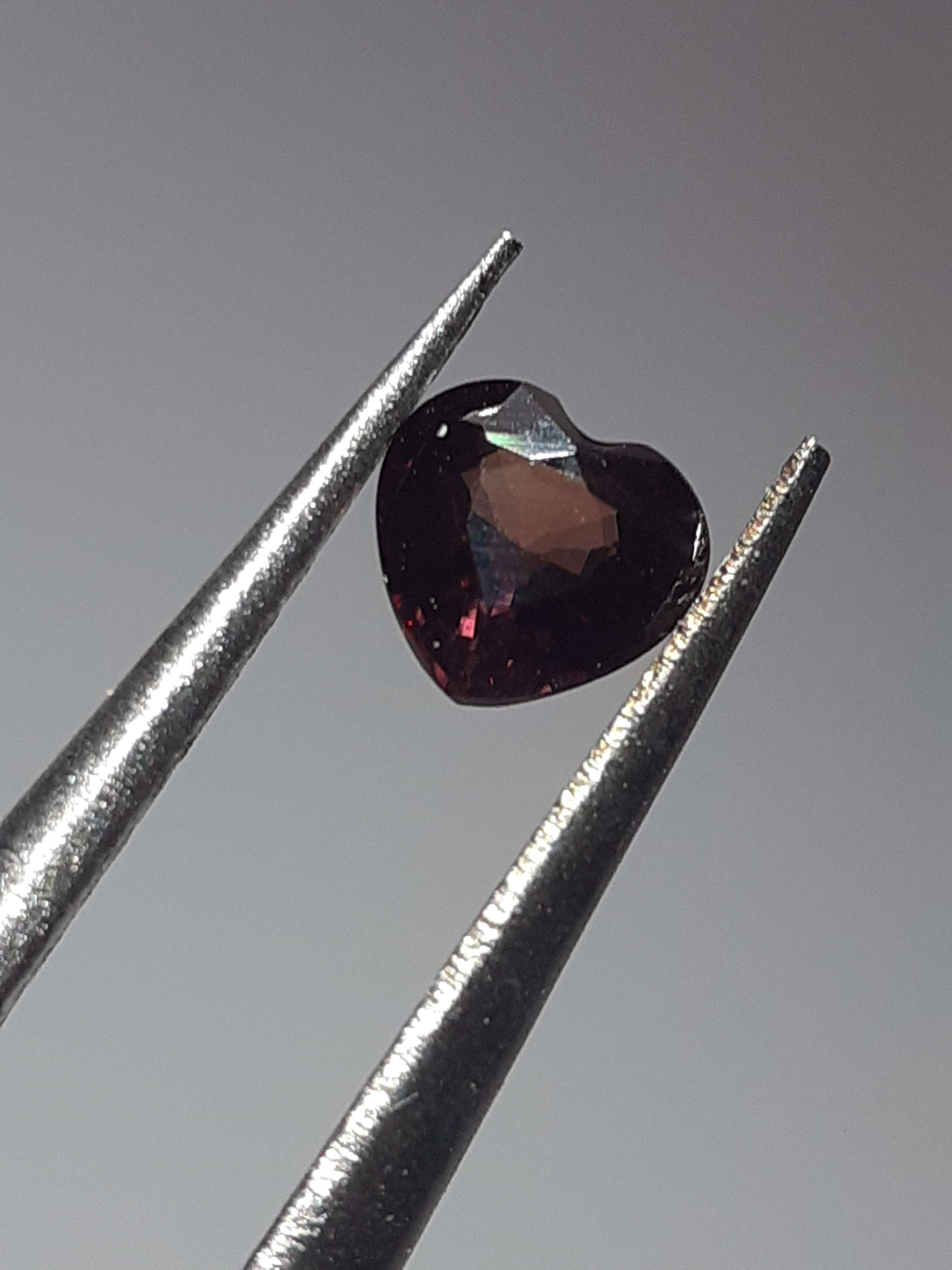 Natural purplish pink Sapphire - 0.23 ct - Heart - unheated - Tanzania - Certified by NGB All Sapphire Gemstones - Faceted Sapphire Natural Gems Belgium