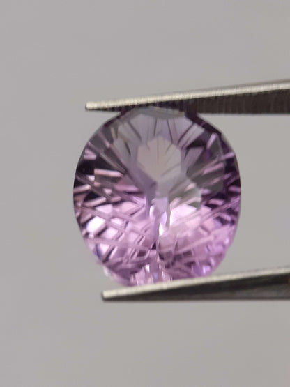 Natural violet purple Amethyst - 4.367 ct - oval - custom cut - excellent cut All Amethyst Gemstones Natural Gems Belgium