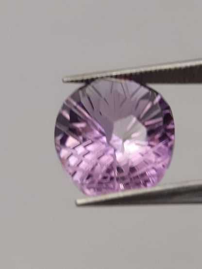 Natural violet purple Amethyst - 4.367 ct - oval - custom cut - excellent cut All Amethyst Gemstones Natural Gems Belgium