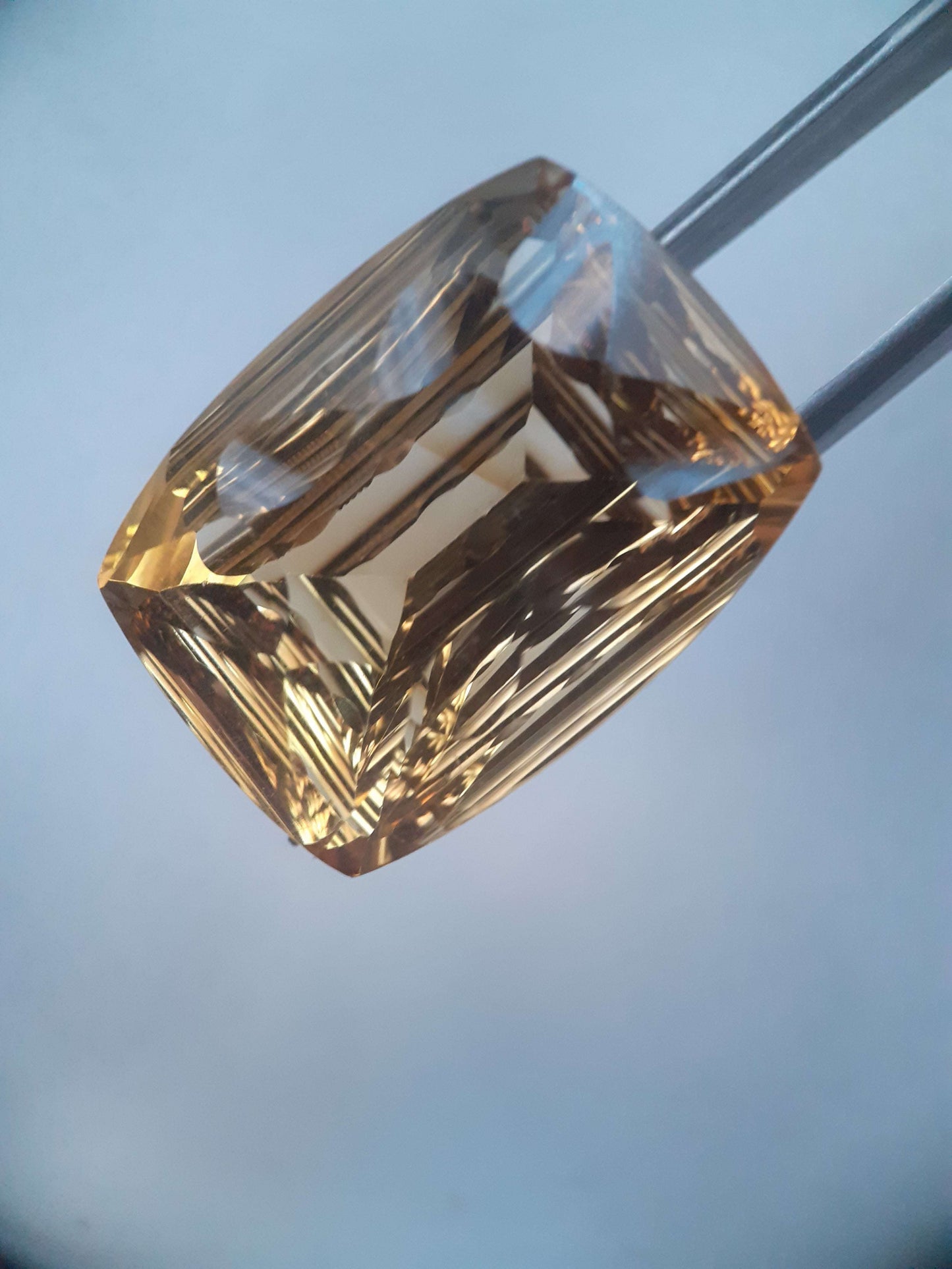 Natural yellow Citrine - 52.403 ct - cushion - custom cut - large! All Citrine Gemstones - Faceted Citrine Natural Gems Belgium