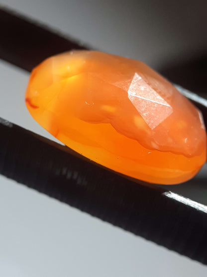 Orange Carnelian,rose cut, 14.55 ct, high quality cutting All Carnelian Gemstones - Faceted Carnelian Natural Gems Belgium