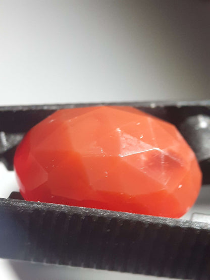 Orangy red Carnelian,rose cut, oval, 12.25 ct All Carnelian Gemstones - Faceted Carnelian Natural Gems Belgium