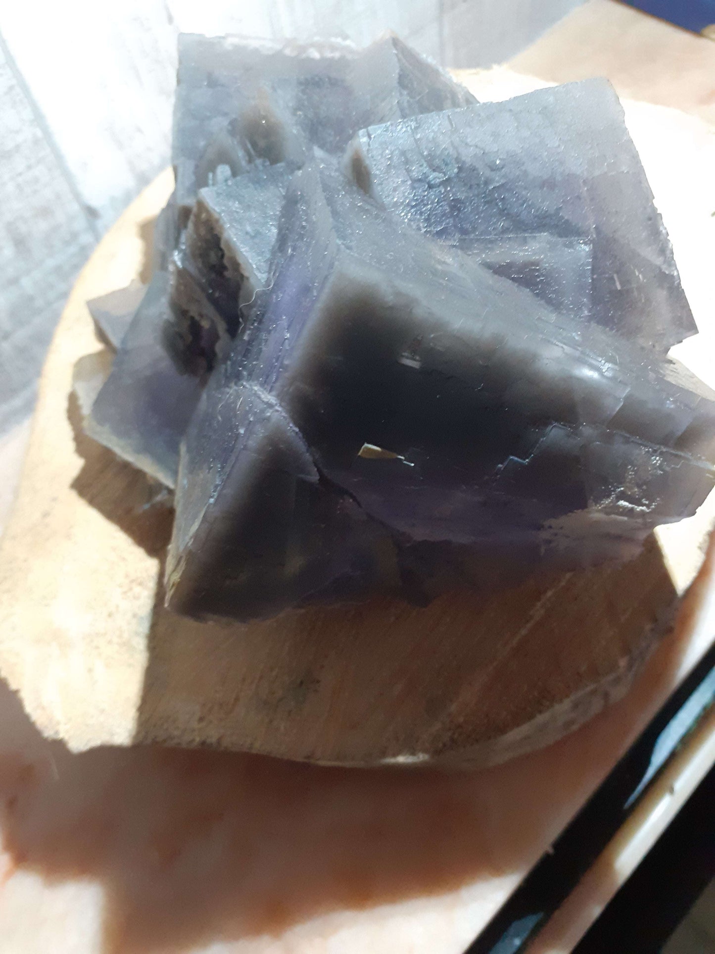 Big fluorite crystal, well shaped, 1780 grams - Natural Gems Belgium