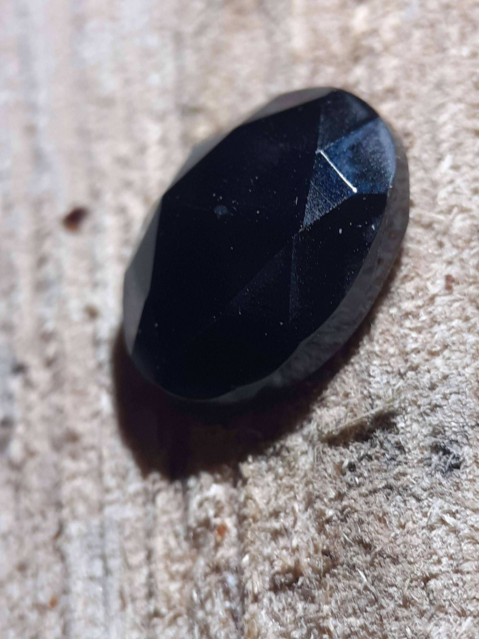 Natural Black Spinel , 5.35 ct, Afrika , untreated - Natural Gems Belgium