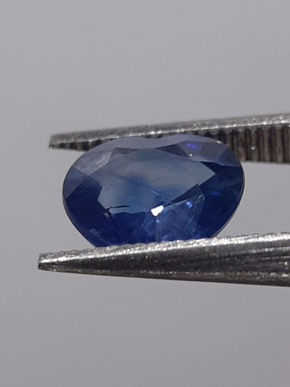 Natural blue sapphire - 0.75 ct - Heart - heated - Africa - certified by NGB - Natural Gems Belgium