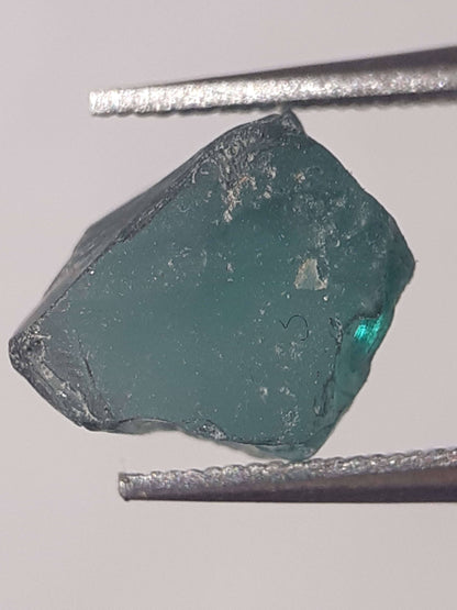 Natural bluish green Apatite - 1.593 ct - Rough Gemstone - unheated