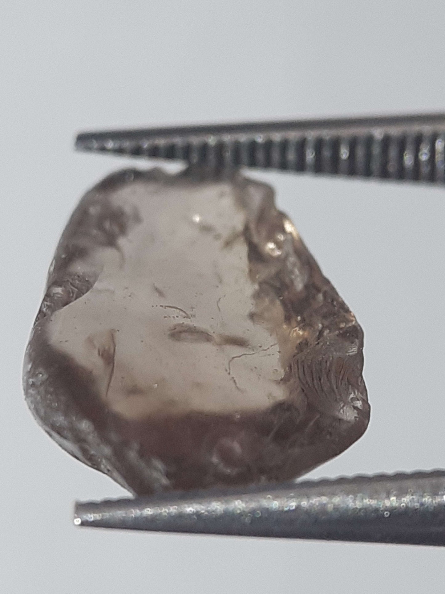 Natural champagne Zircon - 3.073 ct - Rough Gemstone - polished - unheated