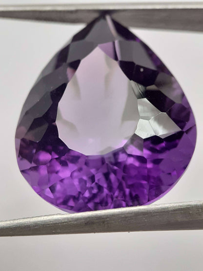 Natural deep purple Amethyst - 23.269 ct - Pear - AAA++ grade - unheated