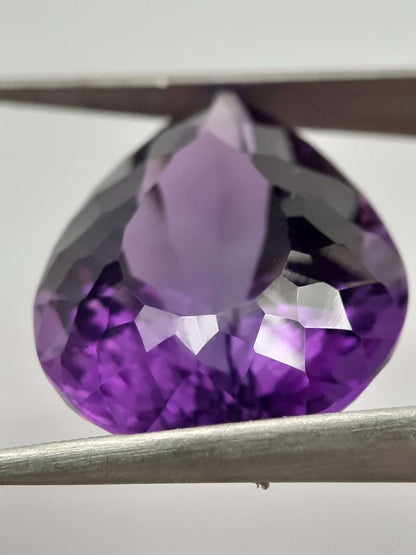 Natural deep purple Amethyst - 23.269 ct - Pear - AAA++ grade - unheated