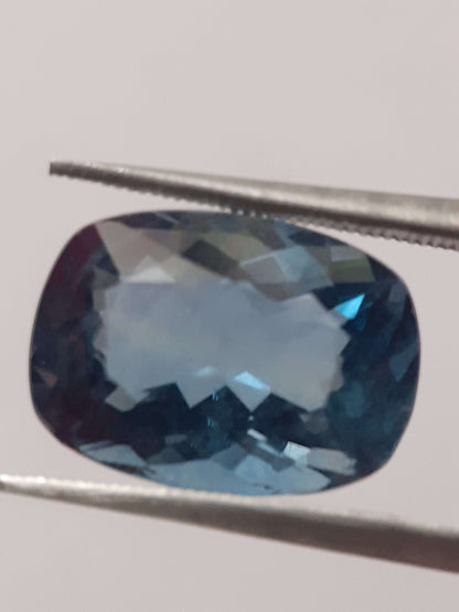 Natural Fluorite - 6.28 ct - Cushion - unheated - Africa - certified by NGB - Natural Gems Belgium