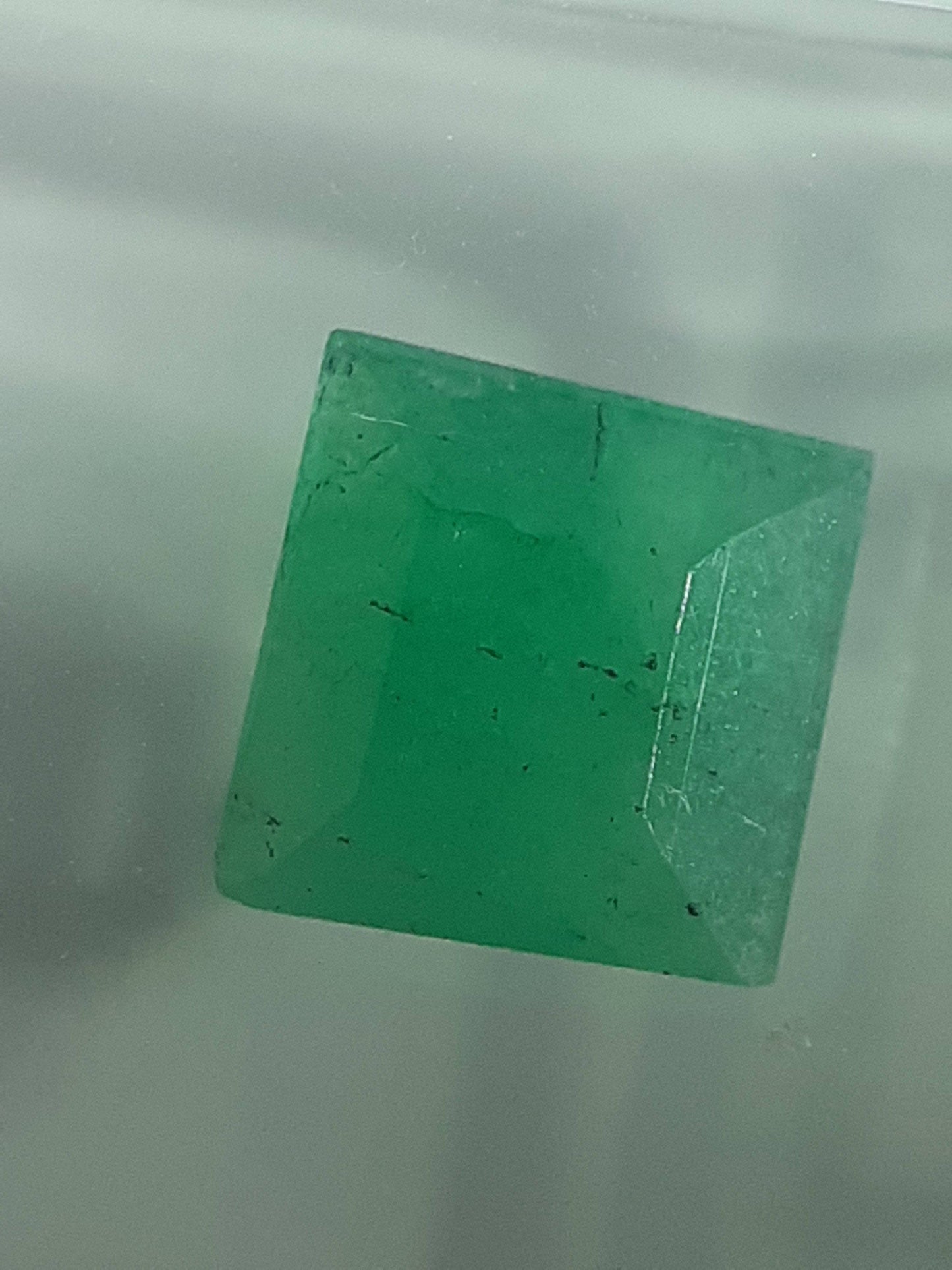 Certified Natural Emerald - 1.19ct - Zambia - Sealed - Natural Gems Belgium