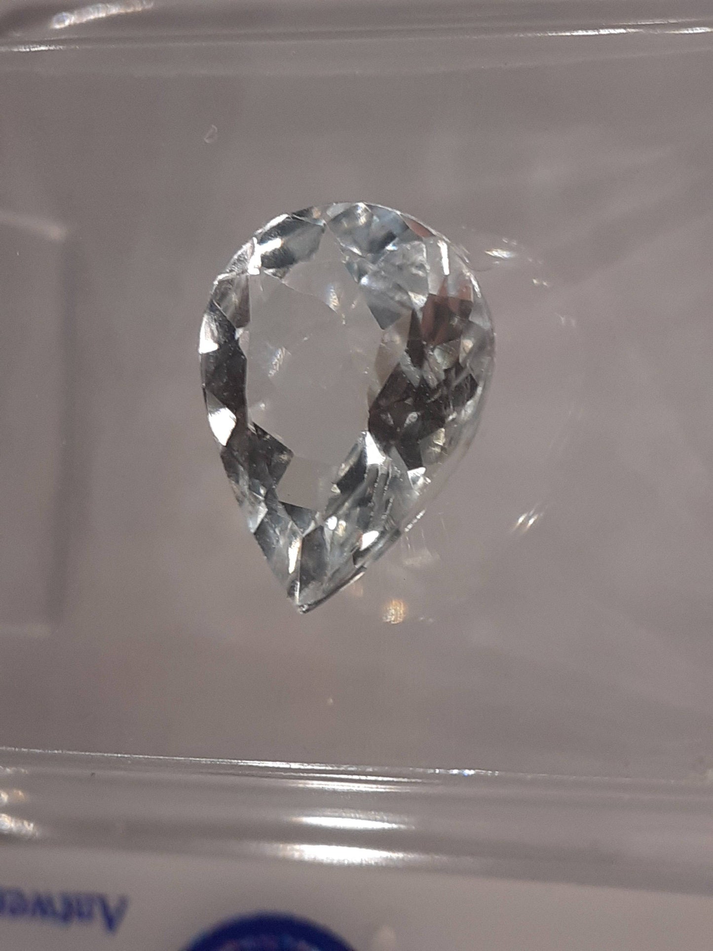 Certified Natural Goshenite - pear shaped - 1.33ct - Brasil - Sealed - Natural Gems Belgium