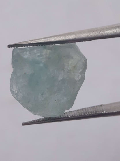 Natural greenish blue Aquamarine - 6.43 ct - Rough Gemstone - unheated - Certified by NGB