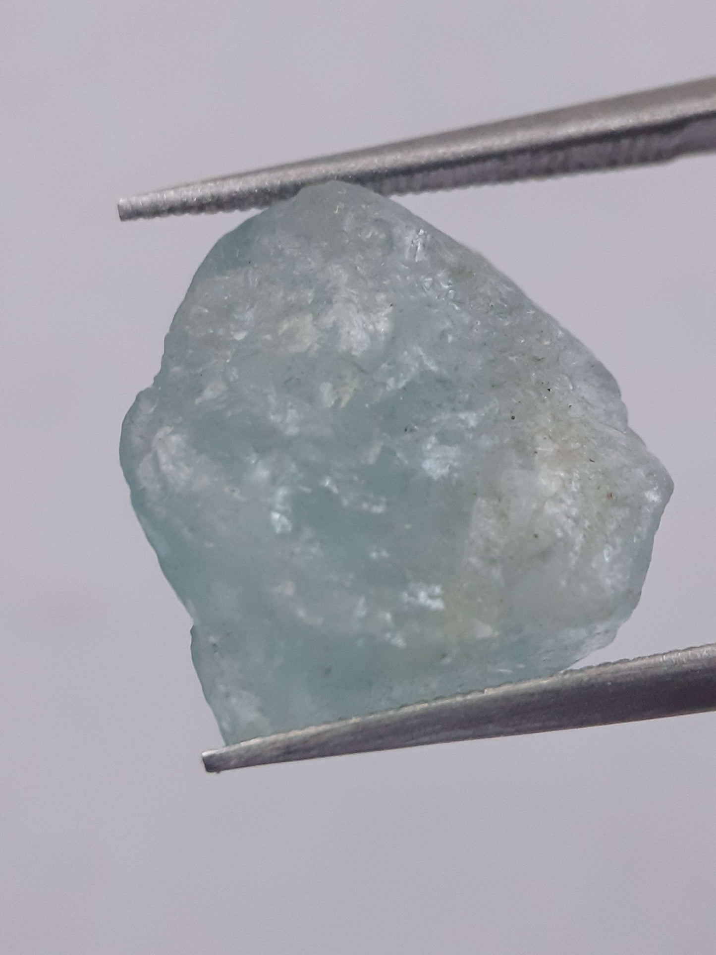 Natural greenish blue Aquamarine - 6.43 ct - Rough Gemstone - unheated - Certified by NGB