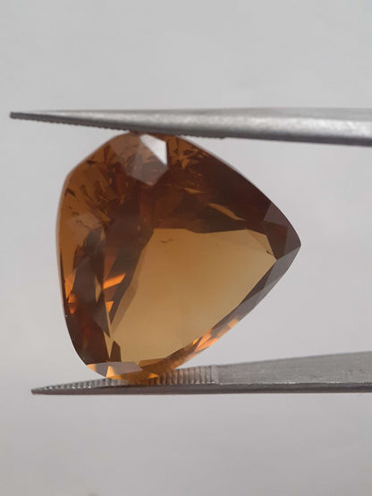 Natural honey color Citrine - 18.295 ct - pear - unheated