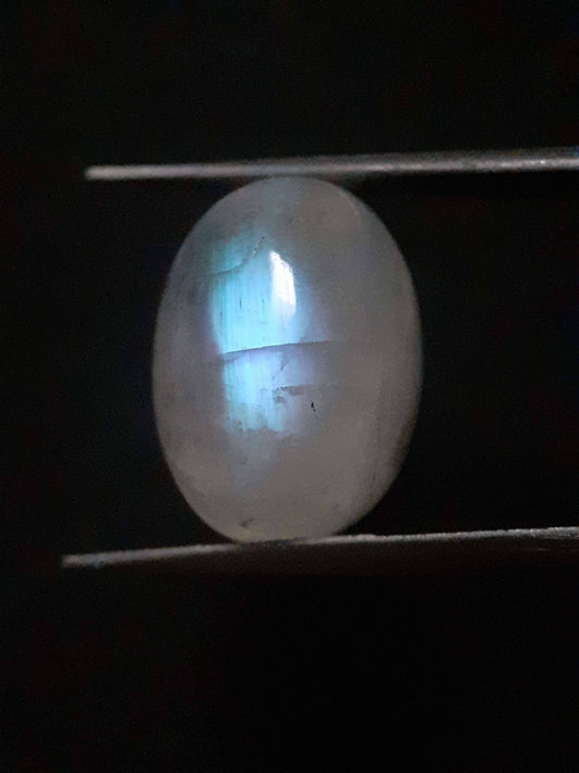 Natural Moonstone - blue adularescence - 13.143 ct - oval - certified natural