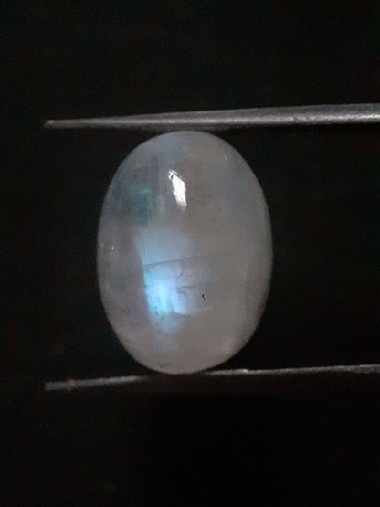 Natural Moonstone - blue adularescence - 13.143 ct - oval - certified natural