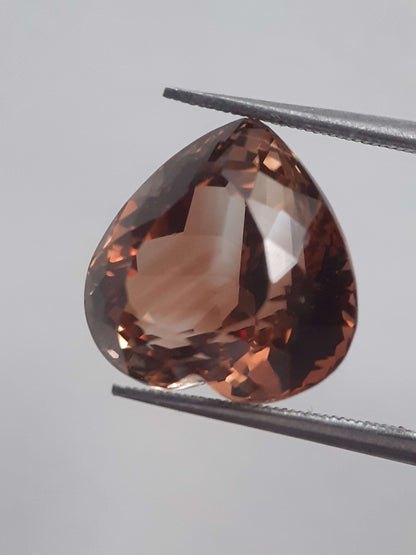 Natural orangey brown Whiskey Topaz - 12.765 ct - Heart - AAA grade - irradiated - certified natural