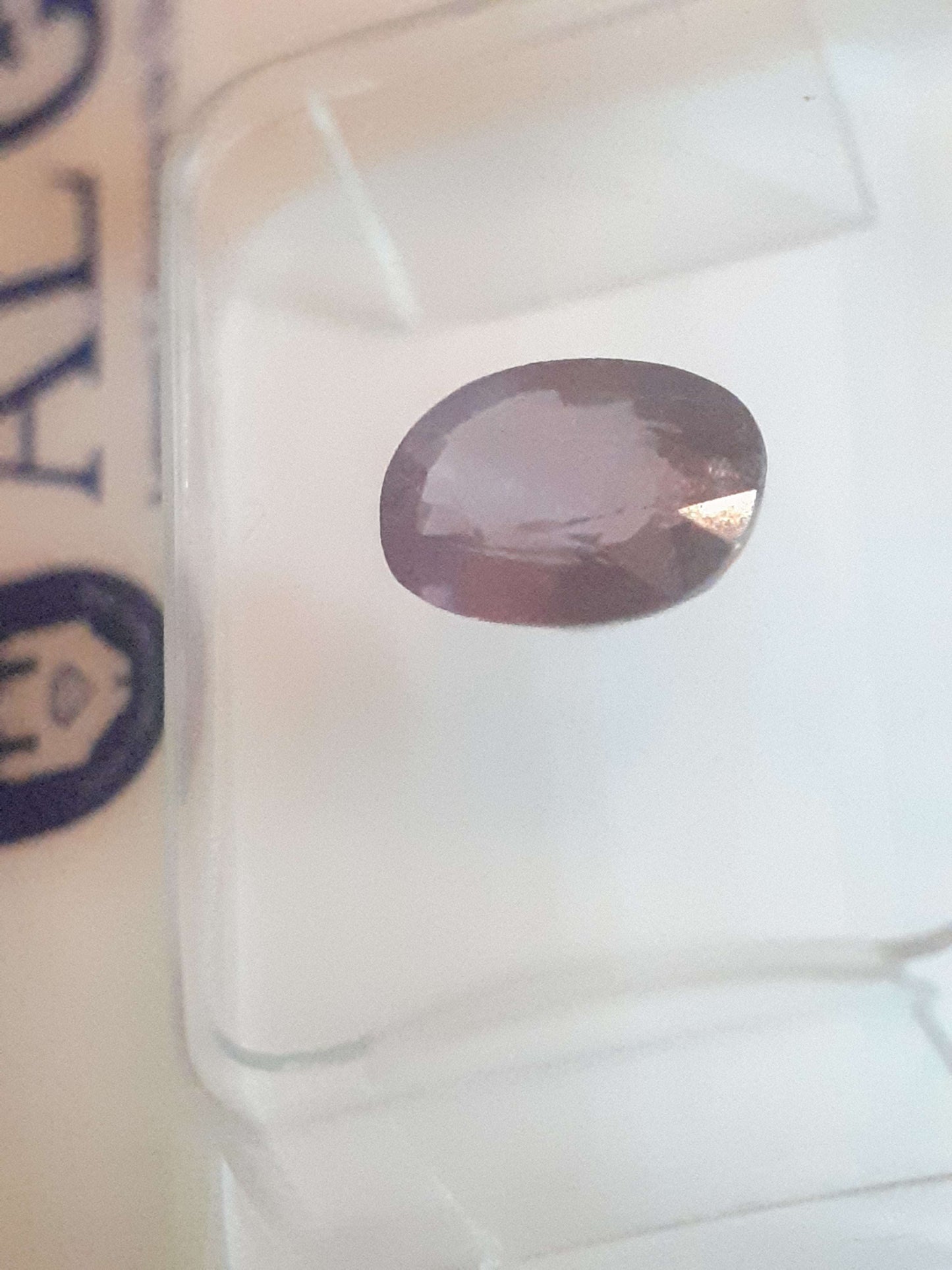 Natural Oval Purple Spinel -Certified - 1.08 ct - unheated - Sealed - Natural Gems Belgium