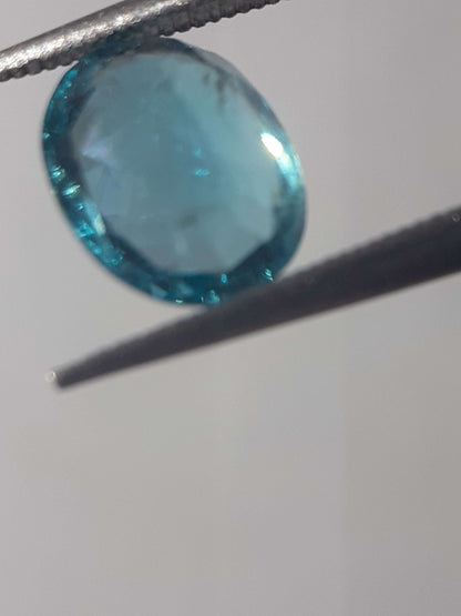 Natural Paraiba color Neon blue green Apatite - 1.32 ct - oval - unheated - certified by NGB