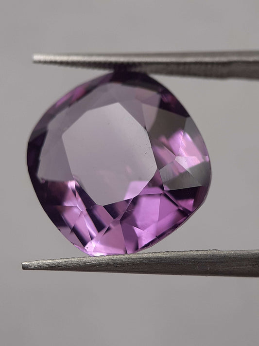 Natural purple Amethyst - 7.75 ct - cushion - unheated