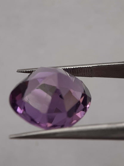 Natural purple Amethyst - 7.75 ct - cushion - unheated