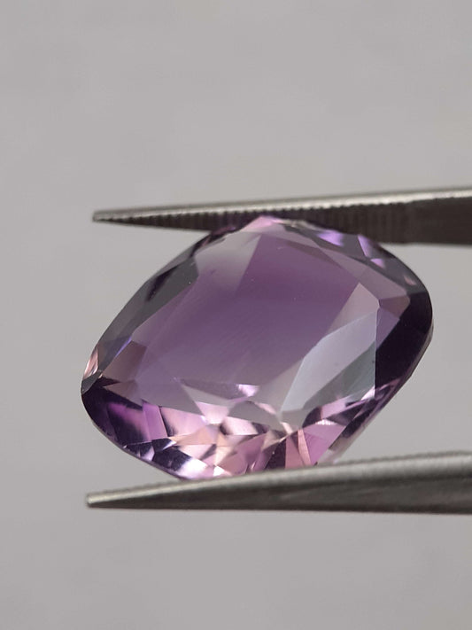 Natural purple Amethyst - 8.14 ct - cushion - unheated