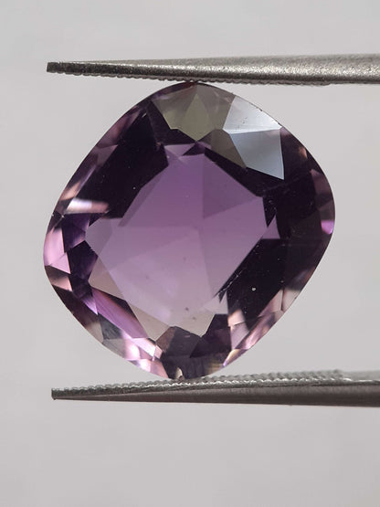 Natural purple Amethyst - 8.14 ct - cushion - unheated